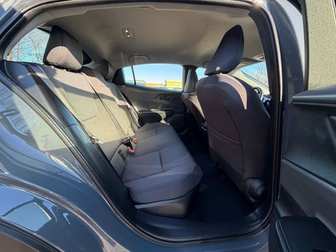 Used 2025 Toyota Prius LE image 23