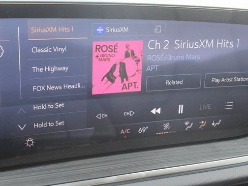 New 2025 Buick Envision Preferred image 38