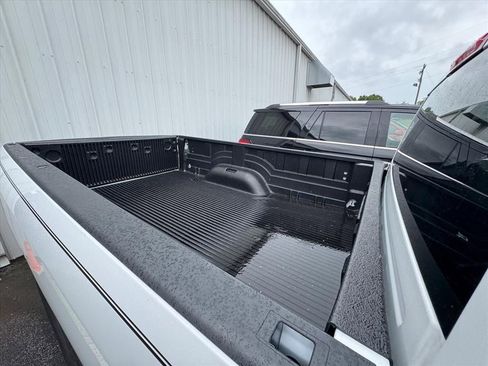 Used 2022 RAM 1500 Tradesman w/ Popular Equipment Group RWD image 4