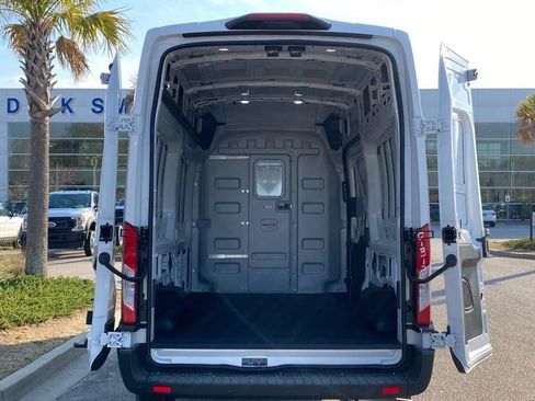 New 2025 Ford Transit 250 148 High Roof image 8