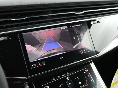 New 2026 Audi Q7 2.0T Premium AWD/4WD image 11