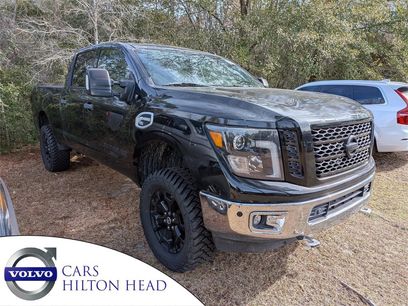 Used 2019 Nissan Titan SL w/ Midnight Edition