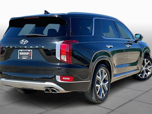 Used 2021 Hyundai Palisade Limited w/ Cargo Package FWD image 12