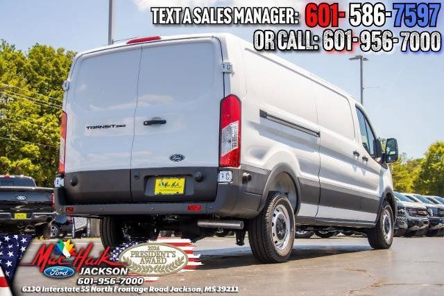 New 2026 Ford Transit 250 Low Roof RWD image 21