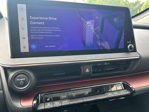 Used 2024 Toyota Prius Prime FWD image 14