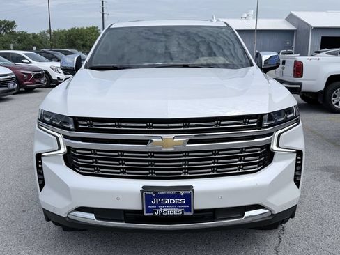 Used 2021 Chevrolet Tahoe Premier AWD/4WD image 2