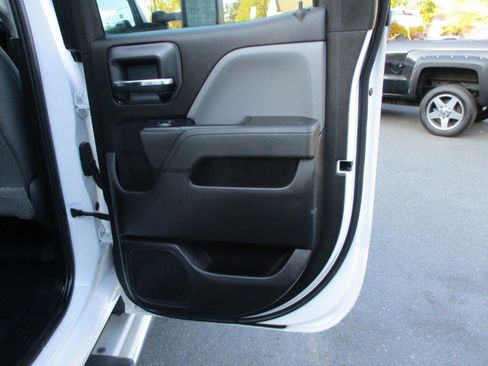 Used 2016 GMC Sierra 2500 4x4 Double Cab w/ Snow Plow Prep Package image 39