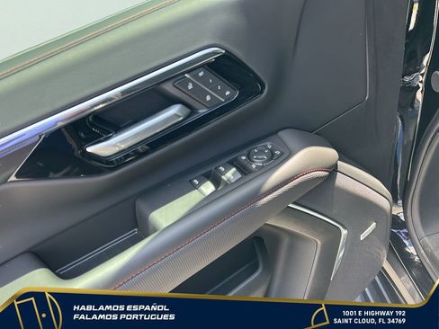 New 2026 Chevrolet Suburban RST w/ Advanced Technology Package AWD/4WD image 11