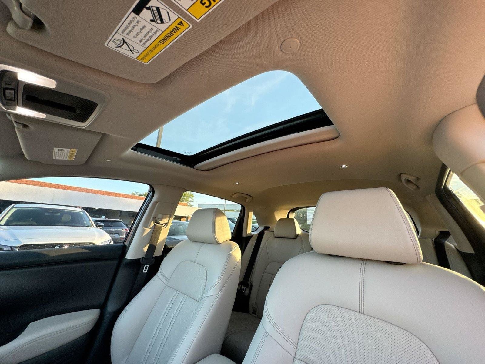 Used 2026 Honda HR-V EX-L image 3