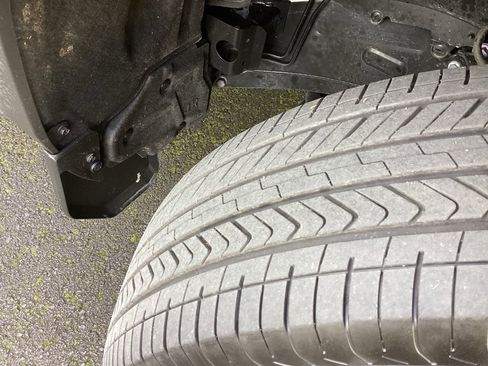 Used 2025 Toyota Land Cruiser image 7