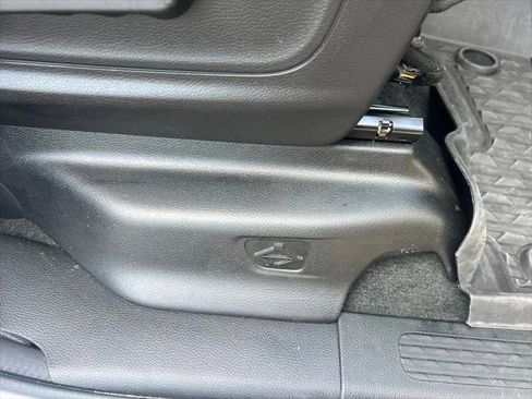 Certified 2024 RAM 1500 Big Horn AWD/4WD image 15