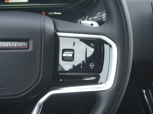 New 2025 Land Rover Range Rover Sport SE image 13