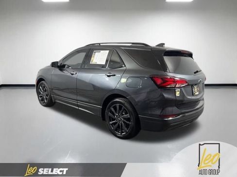 Used 2023 Chevrolet Equinox RS FWD image 5
