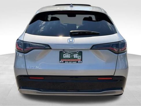 Used 2023 Honda HR-V EX-L image 6