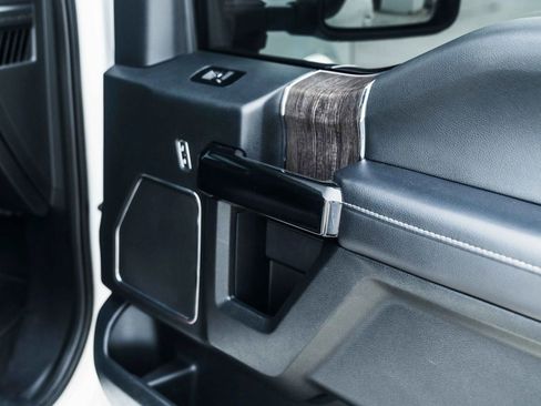 Used 2020 Ford F250 Lariat w/ Lariat Ultimate Package image 21