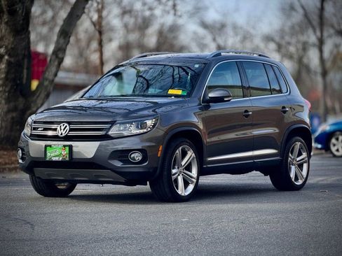 Used 2015 Volkswagen Tiguan R-Line image 3
