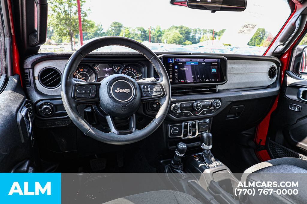 Used 2024 Jeep Wrangler Unlimited Sport AWD/4WD image 26