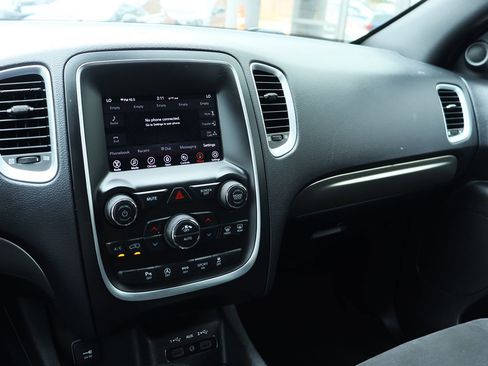 Used 2020 Dodge Durango SXT image 45