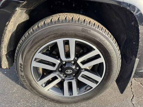 Used 2022 Toyota 4Runner Limited image 6