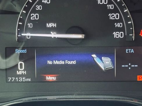 Used 2017 Cadillac XT5 Luxury w/ Driver Awareness Package image 14