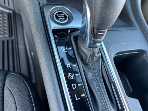 Used 2022 Nissan Sentra SV image 31