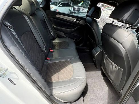 Used 2017 Hyundai Sonata Sport 2.0T FWD image 17