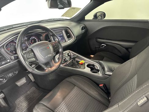Used 2020 Dodge Challenger SXT w/ Blacktop Package image 10