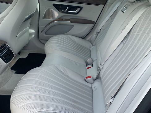 Used 2024 Mercedes-Benz EQS 450+ 4MATIC Sedan image 10