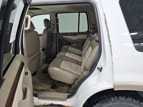 Used 2002 Ford Explorer Eddie Bauer image 3