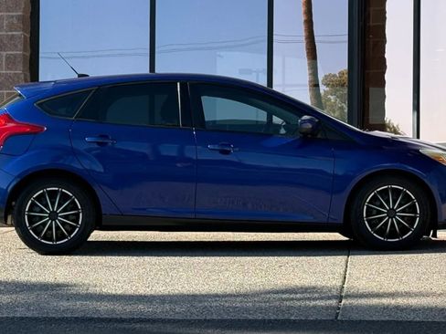 Used 2012 Ford Focus SE FWD image 14