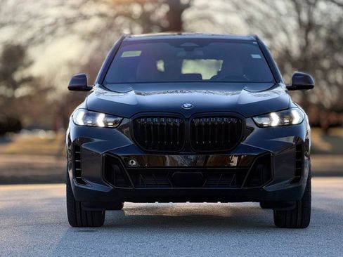 New 2026 BMW X5 xDrive40i w/ M Sport Package image 11