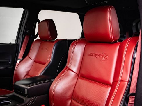 Used 2021 Dodge Durango SRT Hellcat w/ Technology Group image 24