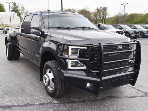 Used 2022 Ford F350 Lariat w/ Lariat Ultimate Package AWD/4WD image 15