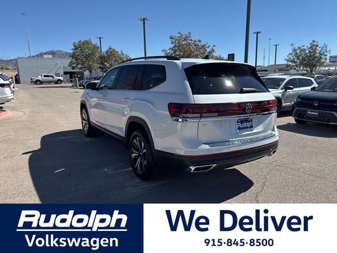 New 2026 Volkswagen Atlas SE image 3