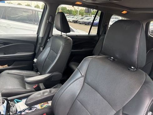 Used 2020 Honda Pilot Elite image 14