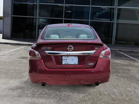 Used 2013 Nissan Altima 2.5 SV w/ 2.5SV Convenience Pkg FWD image 7