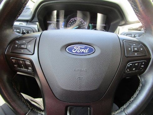 Used 2023 Ford Ranger Lariat w/ Tremor Off-Road Package image 18