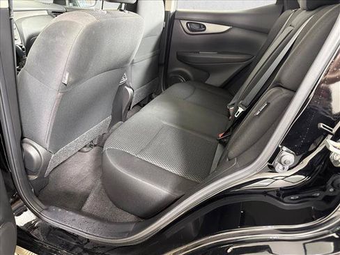Used 2020 Nissan Rogue Sport S FWD image 20