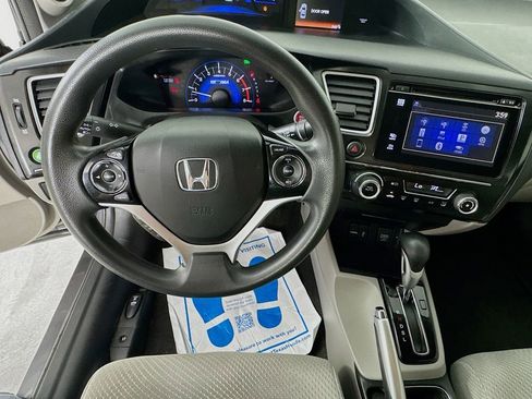 Used 2014 Honda Civic Hybrid Sedan image 12