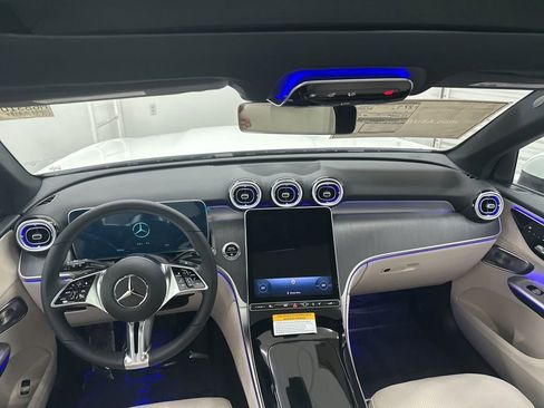 New 2026 Mercedes-Benz GLC 300 image 21