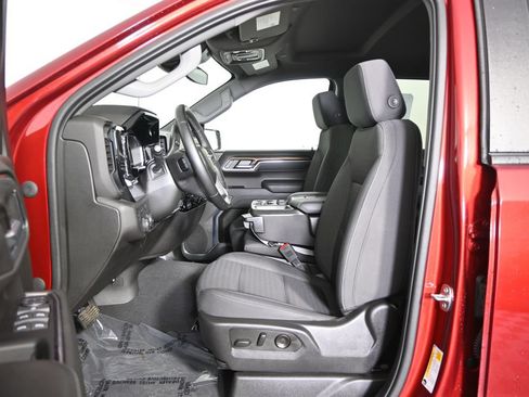 Used 2023 Chevrolet Silverado 1500 RST AWD/4WD image 20