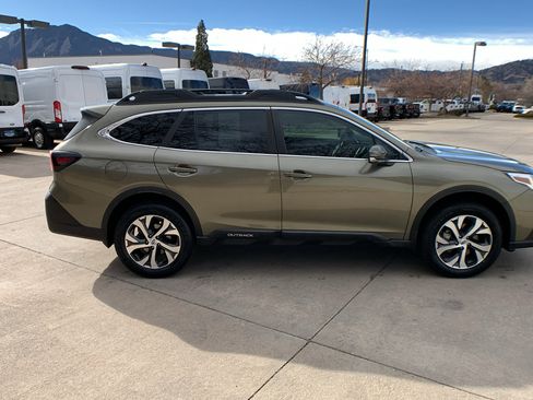Used 2022 Subaru Outback Limited XT w/ Popular Package #2 image 6