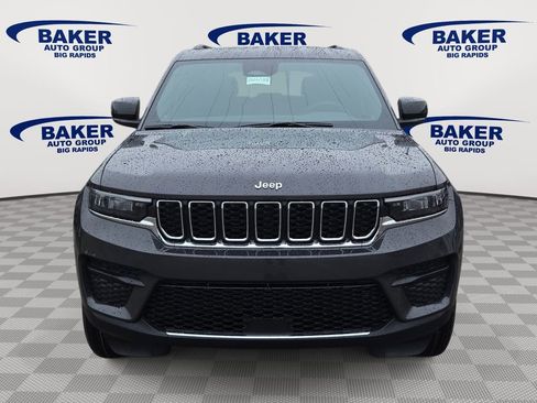 New 2026 Jeep Grand Cherokee Laredo X image 2