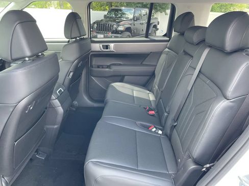 Used 2026 Hyundai Santa Fe SEL FWD image 48