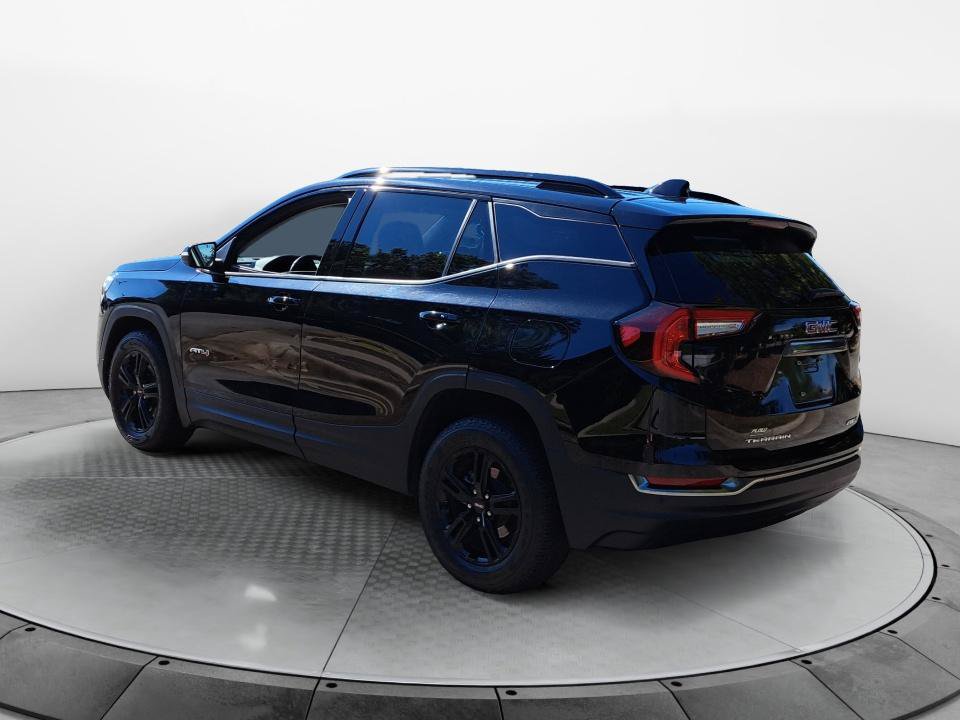 Used 2024 GMC Terrain AT4 AWD/4WD image 5