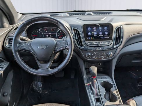 Certified 2022 Chevrolet Equinox RS w/ RS Leather Package image 17