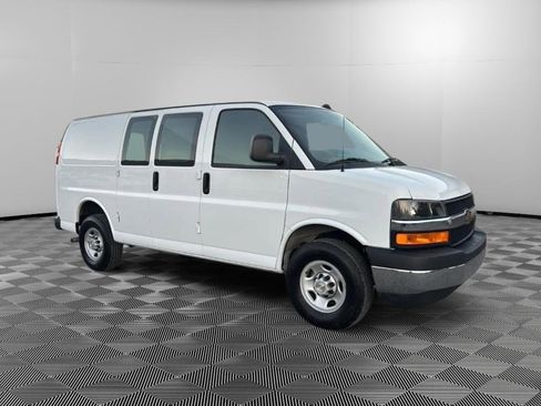 Used 2024 Chevrolet Express 2500 w/ Driver Convenience Package image 2
