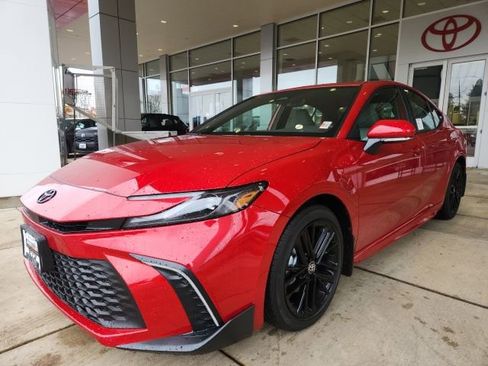 New 2026 Toyota Camry SE FWD image 6