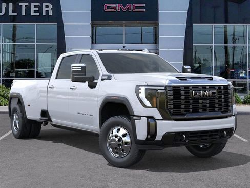 New 2026 GMC Sierra 3500 Denali Ultimate image 7