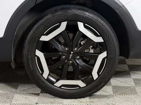 Used 2024 Kia Telluride S w/ S Sunroof Package FWD image 13